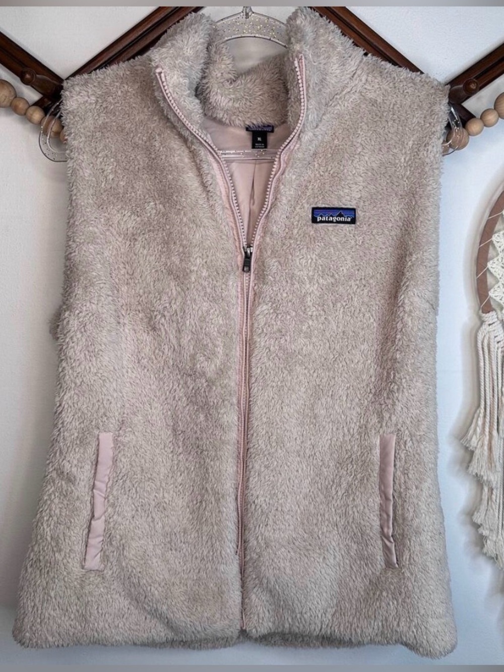Patagonia Tan Los Gatos Teddy Vest
